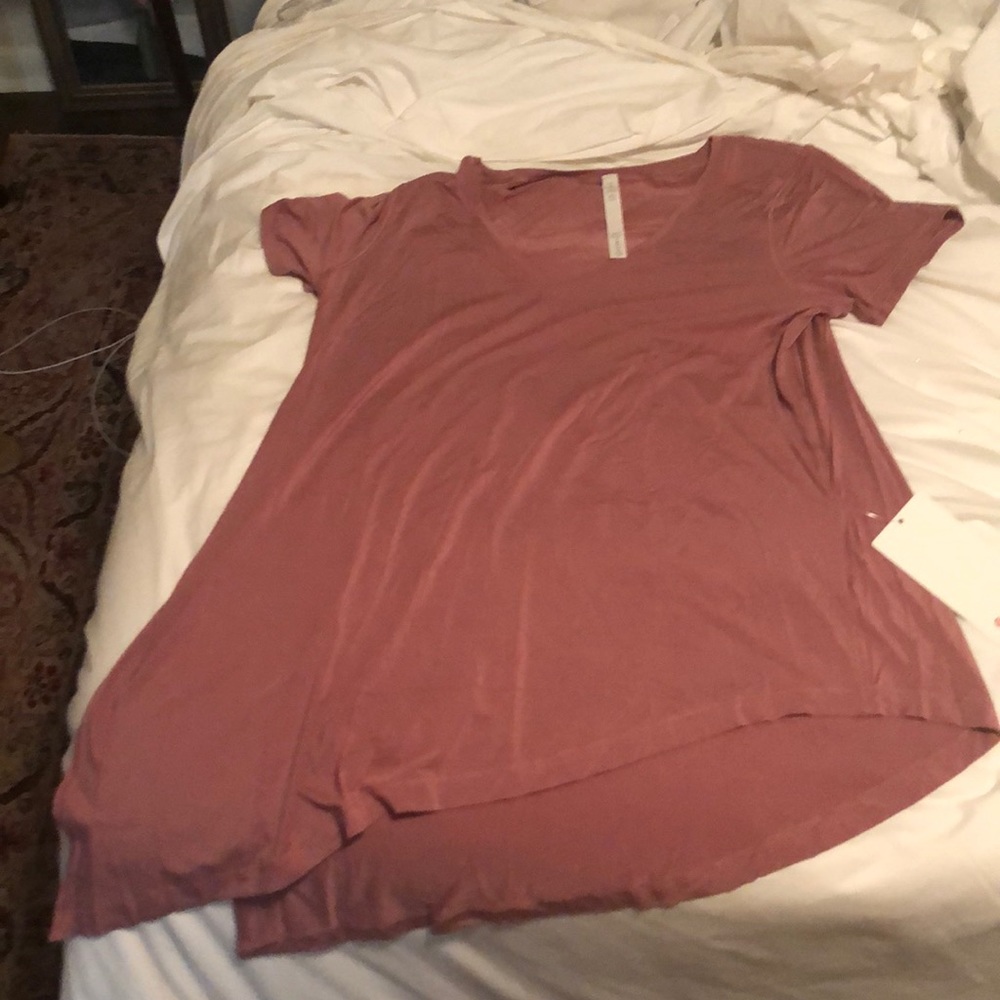 lululemon shirt